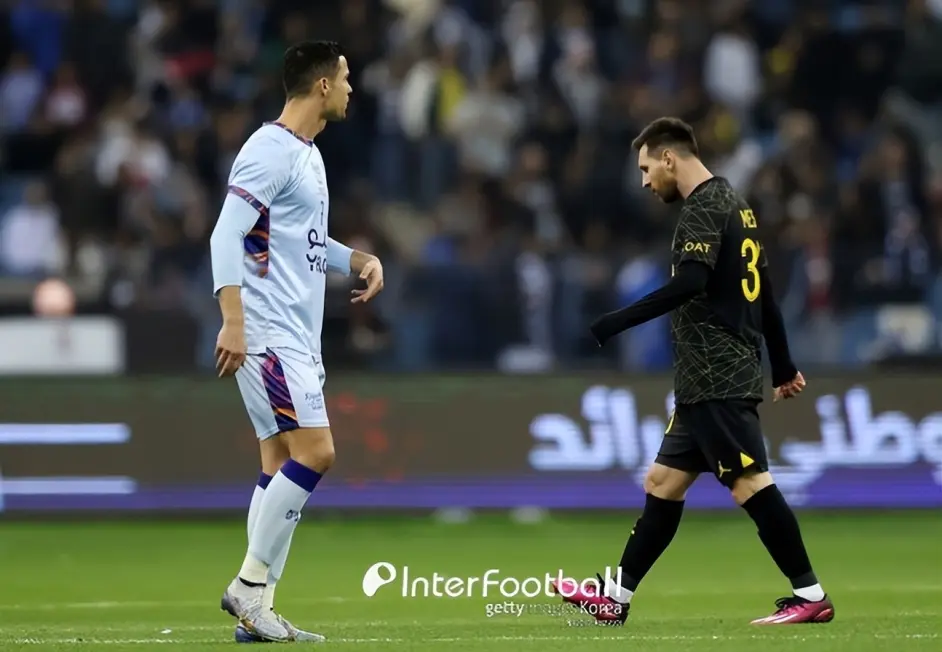 包含利雅得阿尔希拉尔主场大败，提前宣告出局的词条