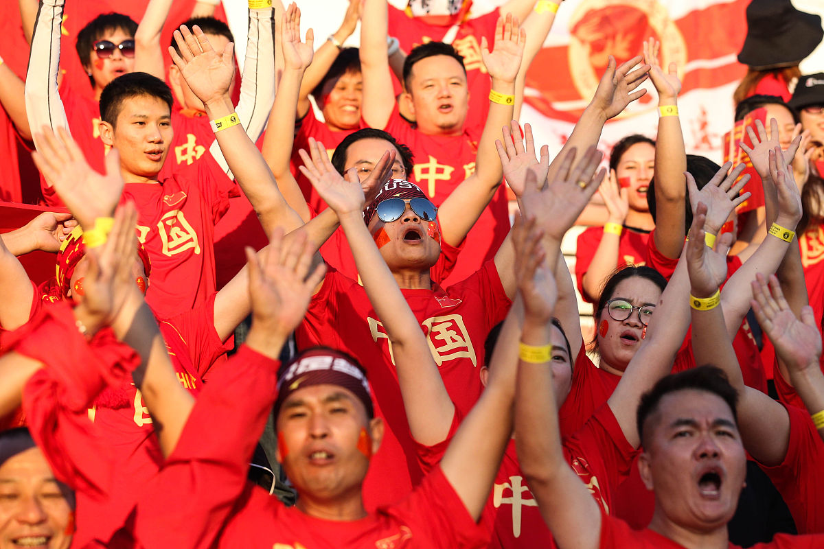 引人注目！国家队员们展现出色表现